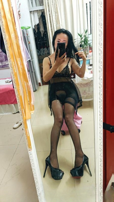 可角色扮演SM骚货 图 2