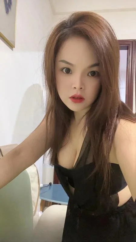 美乳诱惑梦梦