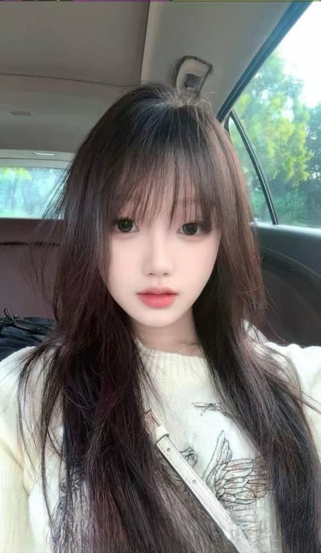福田肤白清纯女友