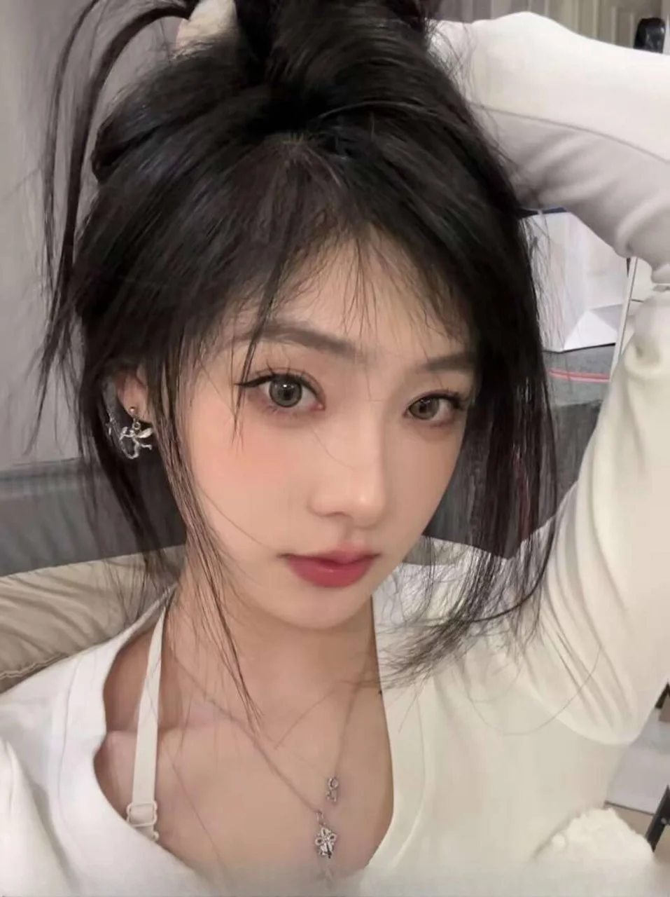 才下海不久的尤物 图 2