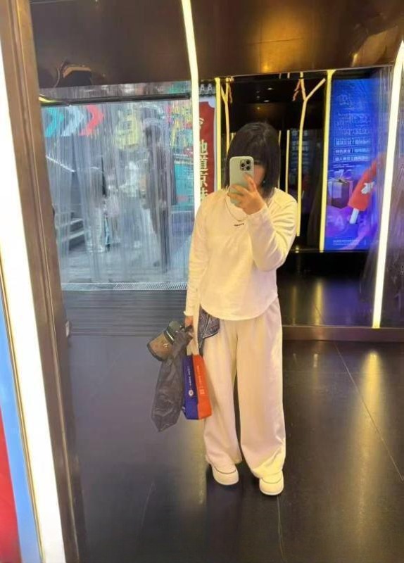 体验精神小妹