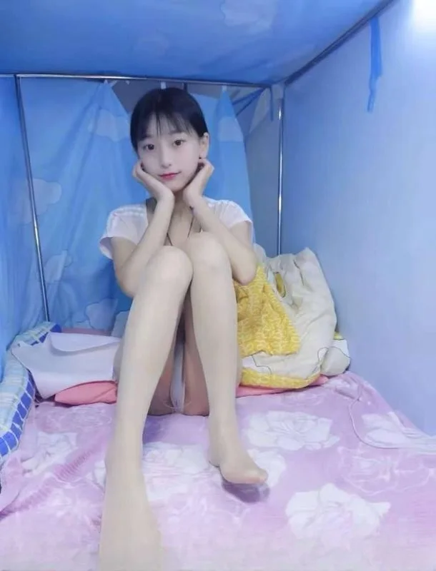 青岛温柔粉嫩小妹妹 图 2