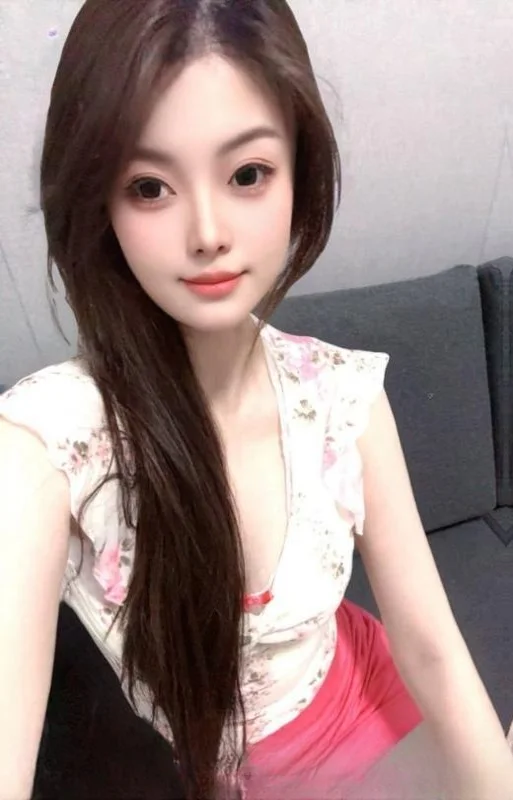 海珠身材饱满沐子老师 图 3