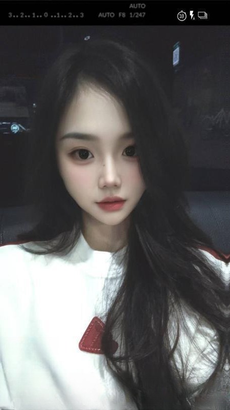 高挑大长腿模特梦舒 图 2