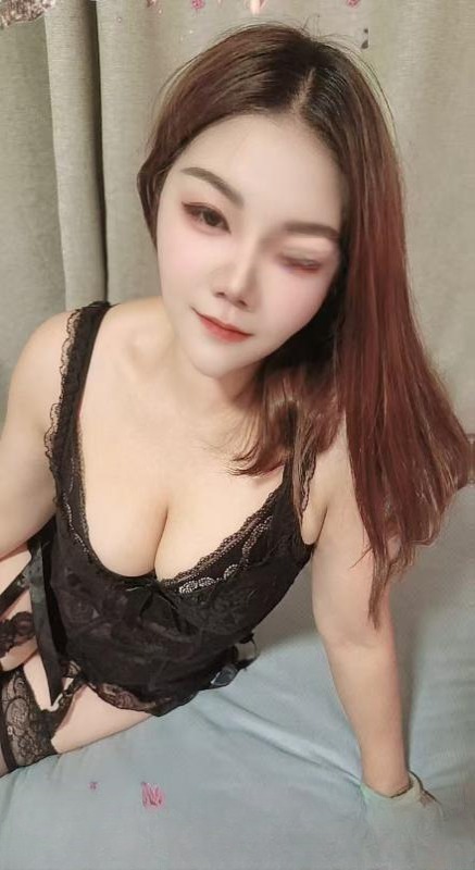 西山区南亚骚母狗