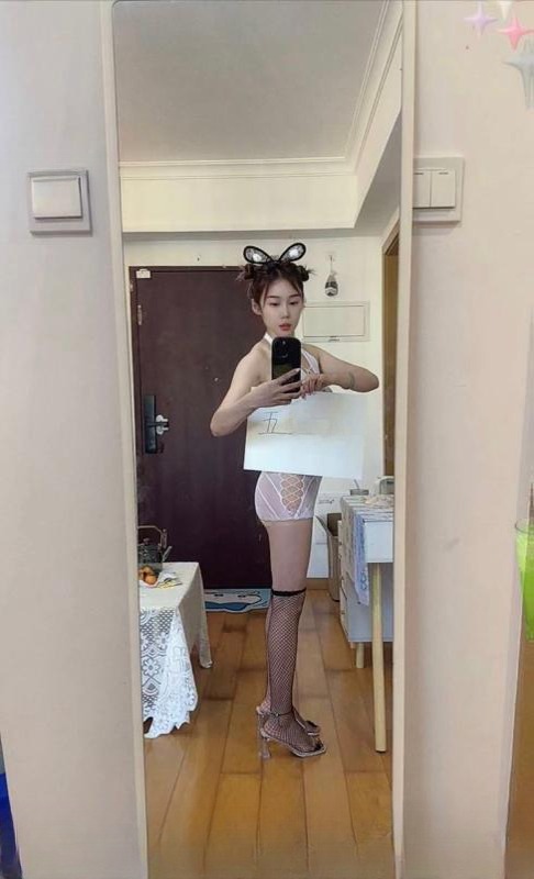 角色扮演长腿晓晓 图 4