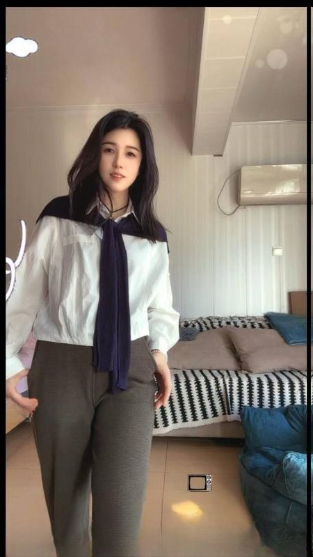 钟楼气质服务御姐 图 2