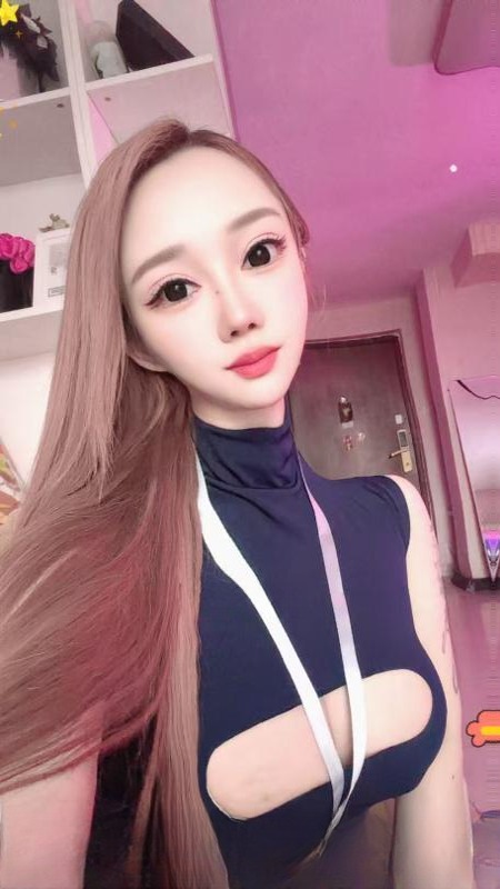迷人三通少妇