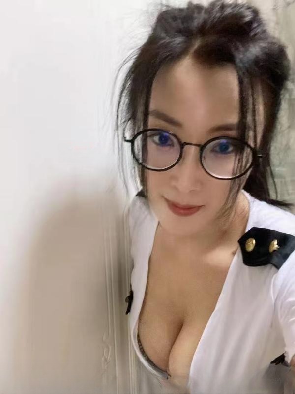 可口爆少妇妖姬