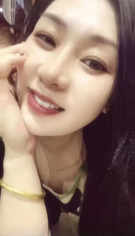 芜湖丰满大胸少妇 图 2
