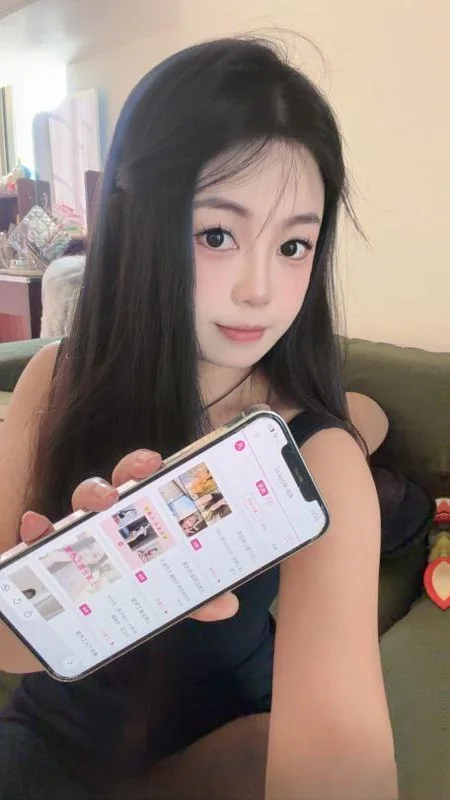 惠城区巨乳萝莉金金 图 2