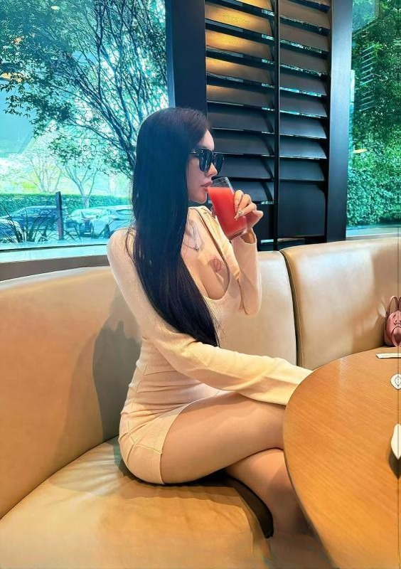 超高颜值绝美身材袁满 图 4