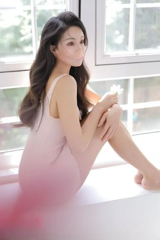 幸得蜜臀白月光鹿雨 图 2