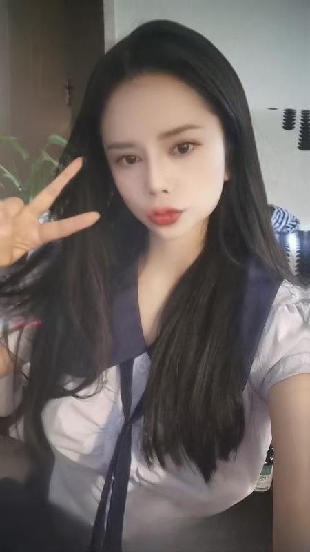 火辣制服少妇 图 3