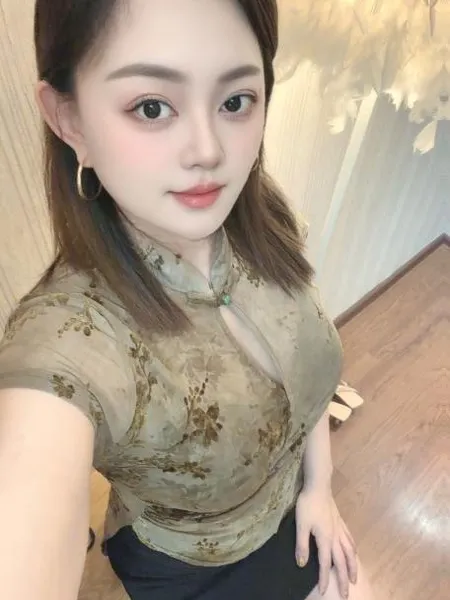 气质美女琪宝