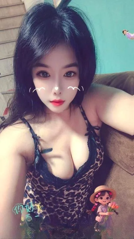 虹口D杯巨乳大妮妮 图 3