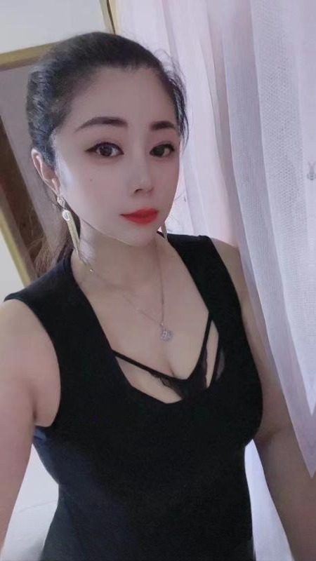 天河区巨乳金莲 图 4