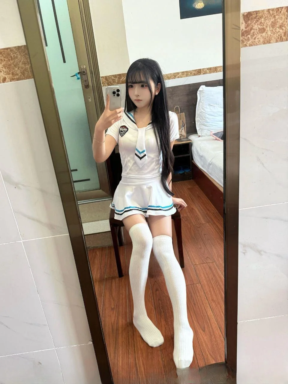 清纯小骚货打炮儿 图 2