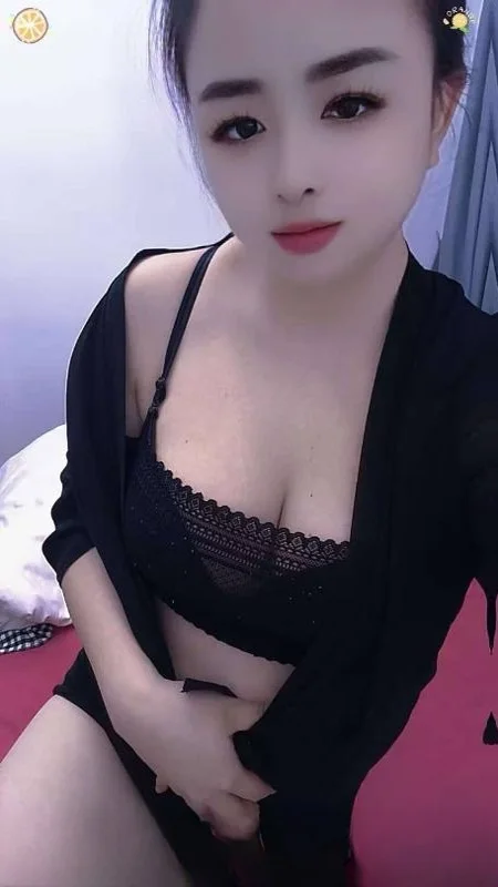 闵行超性感美妇 图 4