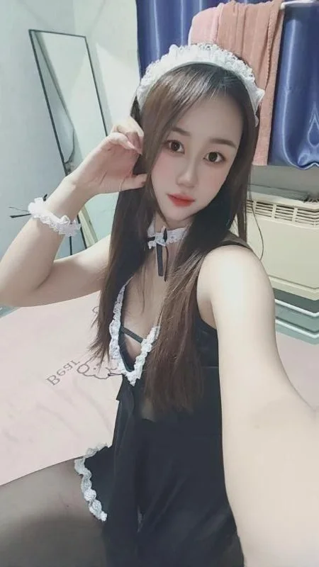 萝莉型小骚货 图 3