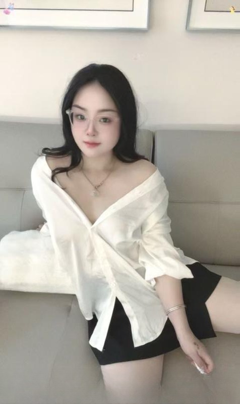 成都服务系眼镜小妹 图 4
