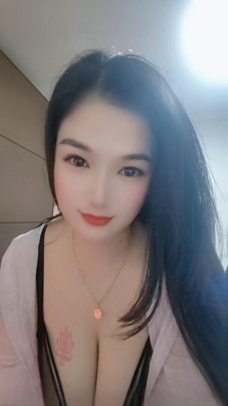 闵行巨乳情妇 图 2