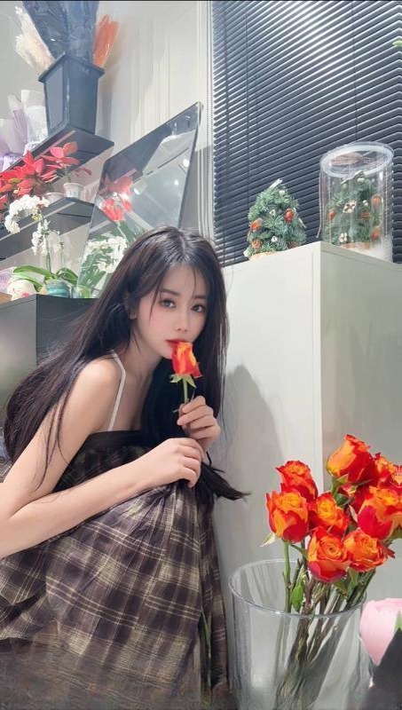 风骚刺激剧情服务妹子 图 3