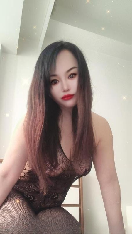 丰乳肥臀大奶熟女 图 2