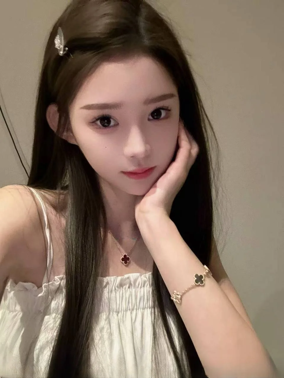 大长腿美女