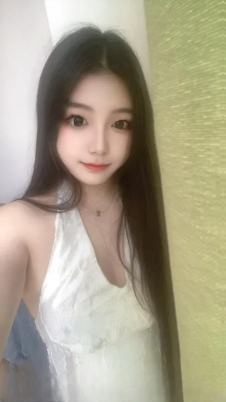 黄埔肥臀妹子 图 2