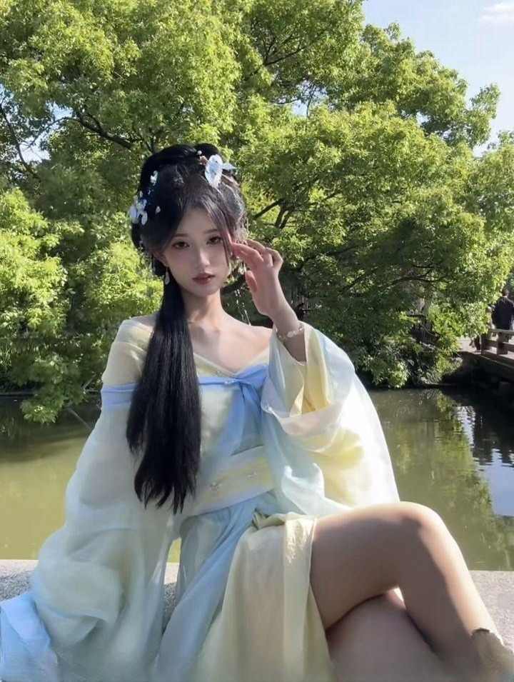 古装汉服语文老师