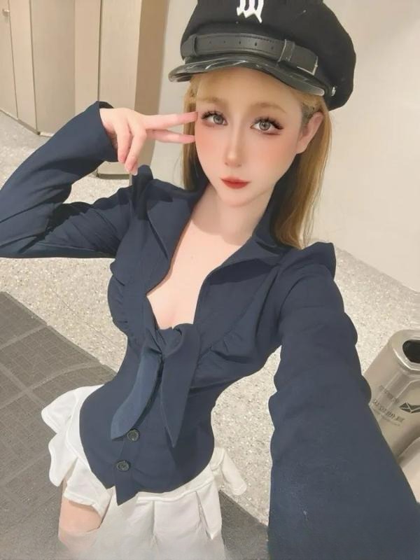 童颜巨乳洋妞