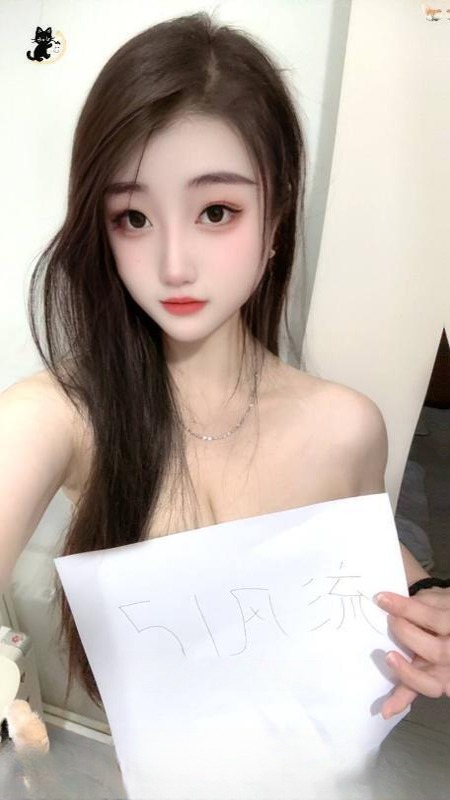 坂田雯雯