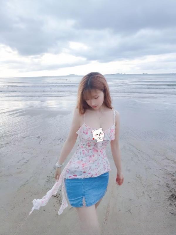 月亮岛温柔少妇 图 2