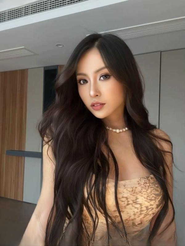 蜜桃臀御姐 图 2