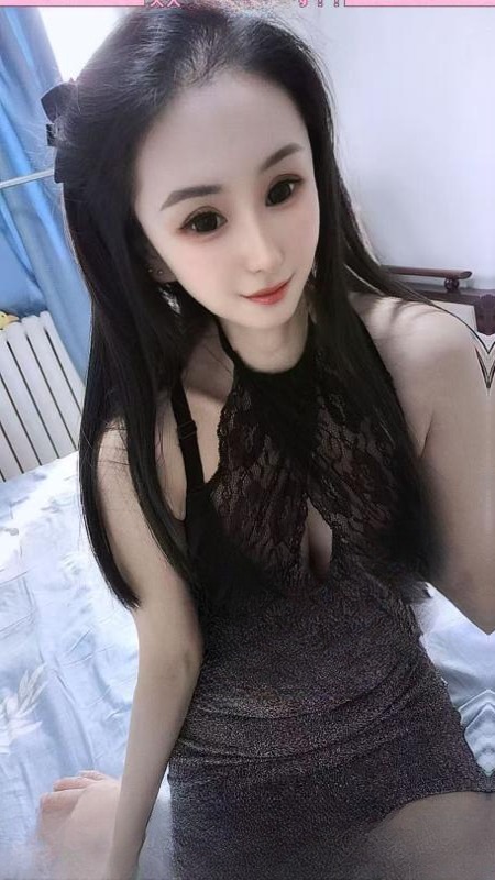 深喉小骚货 图 3