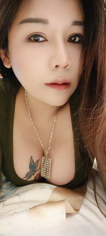 公明大奶肥臀 图 4