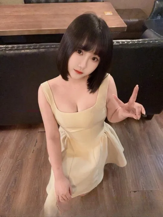精致漂亮肤白颜值丸子