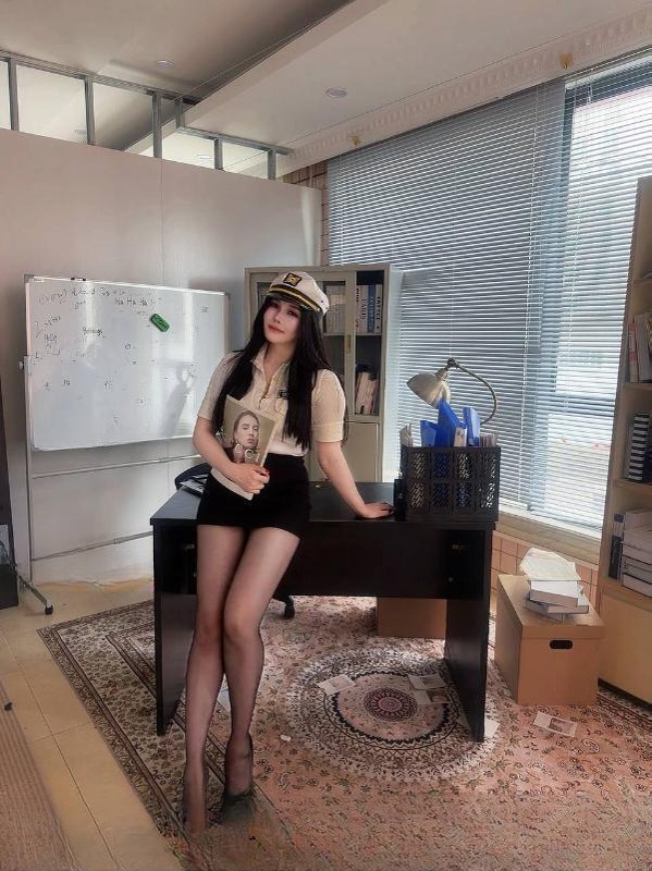 性感完美身材颜值老师 图 2