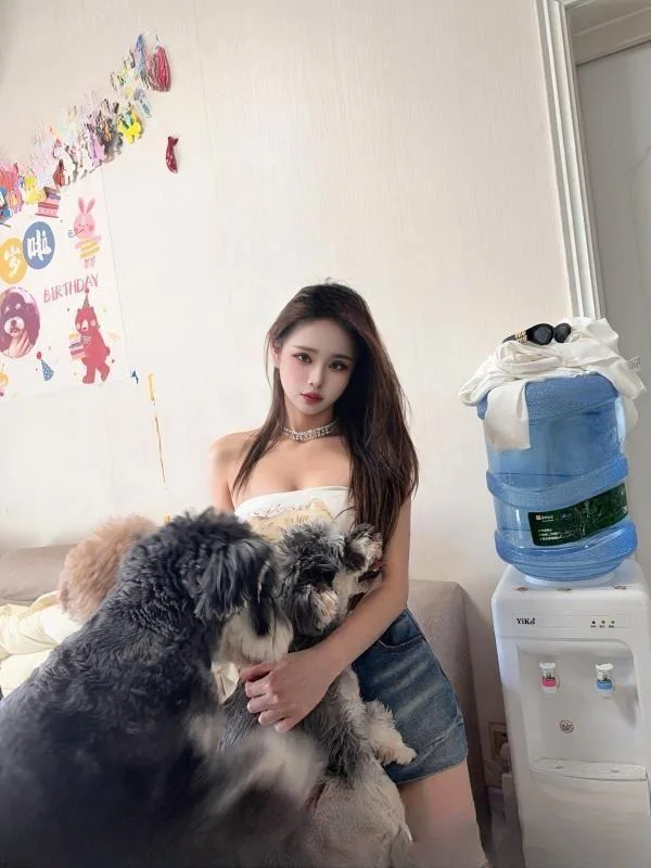红土地轻轨站附近小娜 图 3