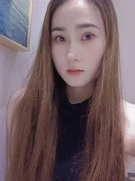 香洲冷白皮御姐