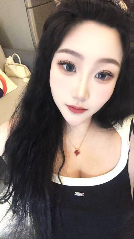 丰满大奶骚货 图 4