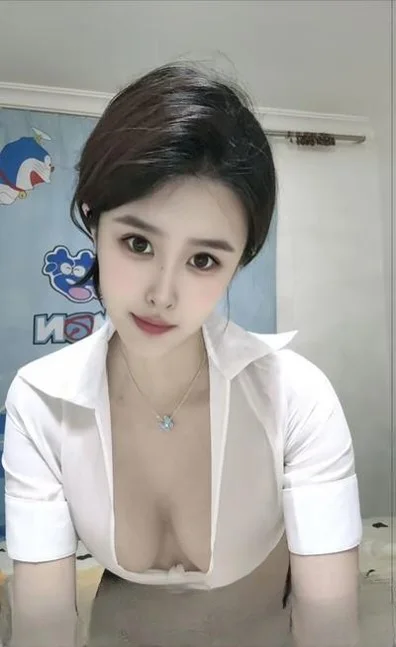 大连性感美乳少妇 图 3