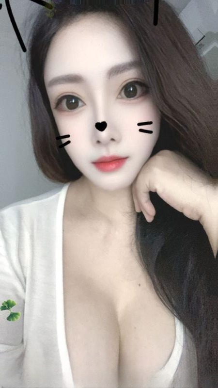 惠城巨乳臀妹 图 4