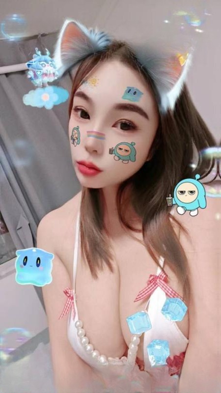 镜边爆乳榨精战神西西 图 3