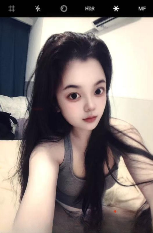 余杭美腿胸大小婷