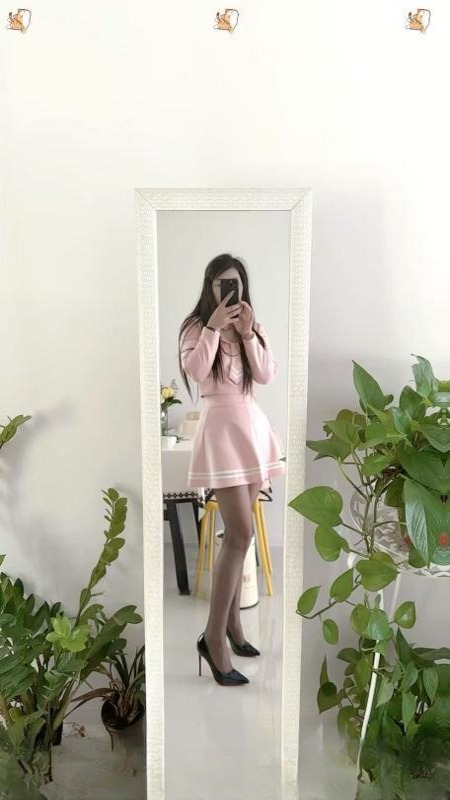 肤白貌美邻家御姐