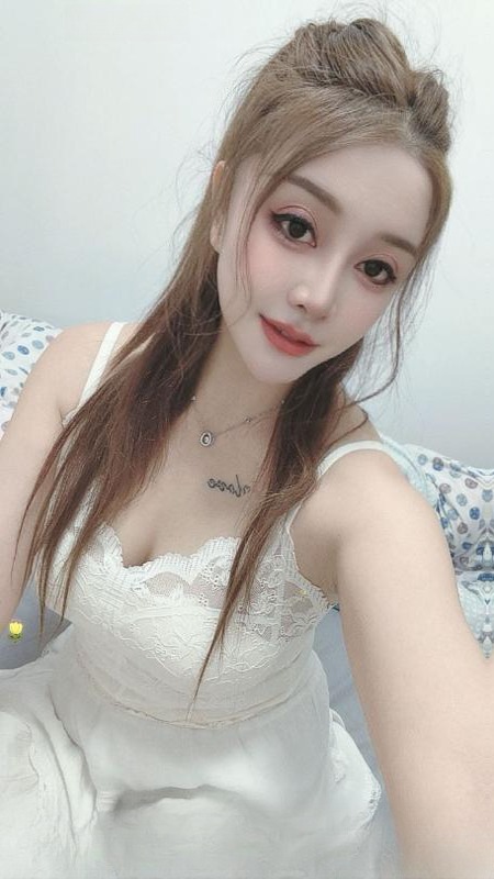 天府二街肤白貌美丽莎 图 4