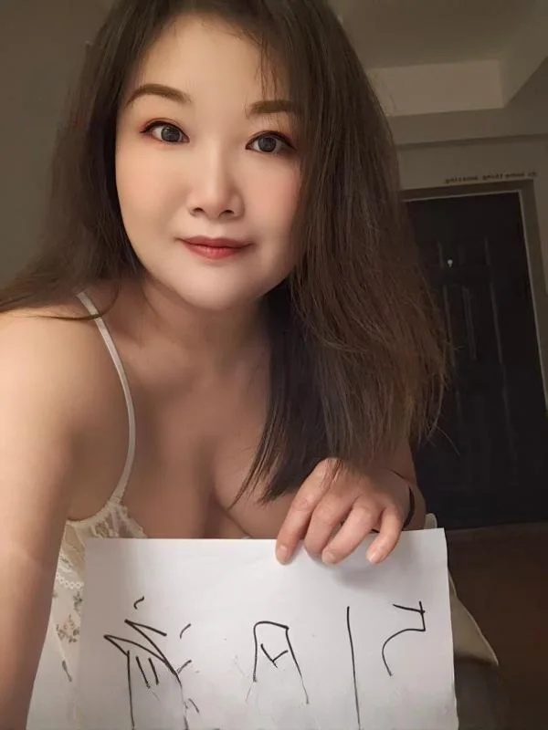 锦江丰满大胸晓梦