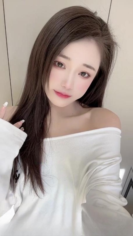 纯欲美少女菲菲